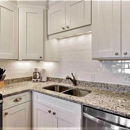 Direct Oceanfront Private Villa Overlooking Pool/Beach - South Forest Beach - Right Next To Coligny Plaza Hilton Head Island Exteriör bild